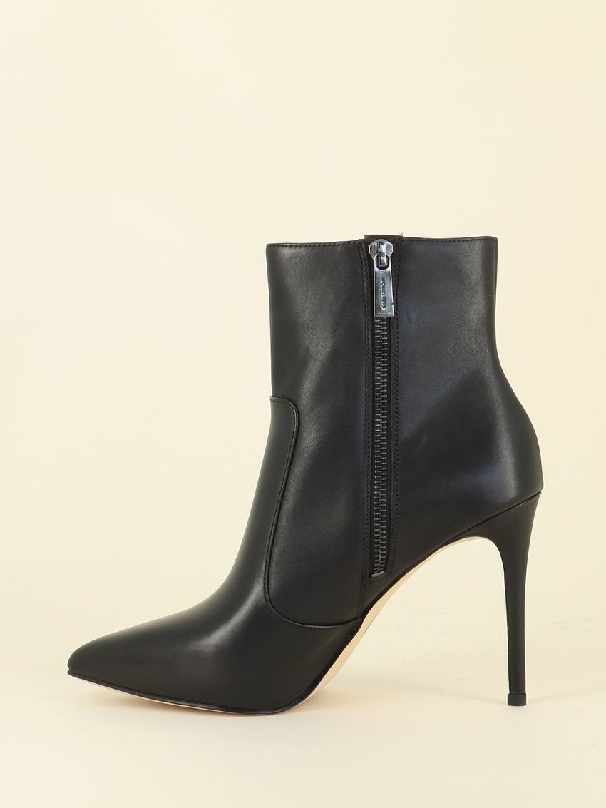 RUE STILETTO BOOTIE