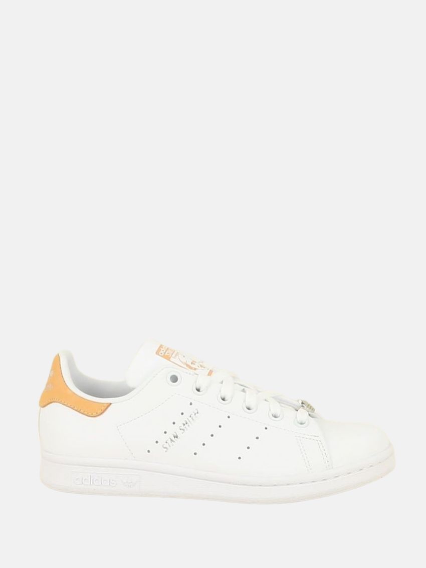 STAN SMITH