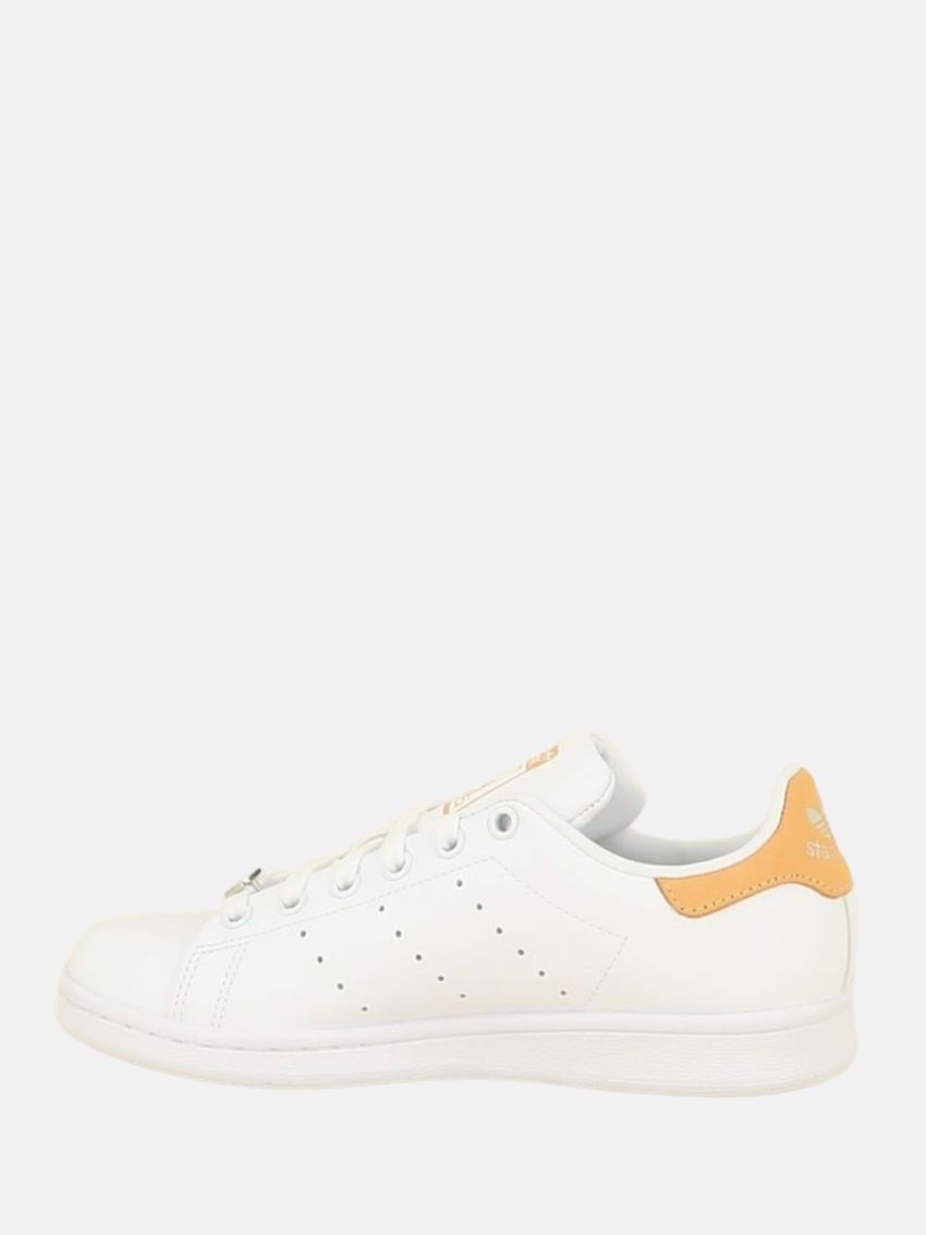 STAN SMITH